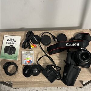 Canon EOS T3i 600D DSLR Camera Kit - Black